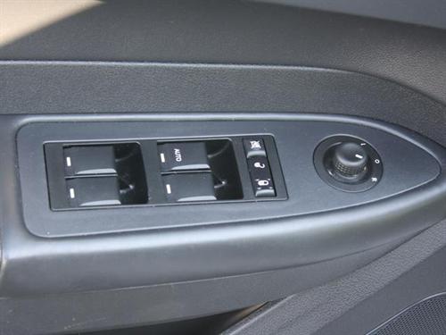 Chrysler 300 2010 photo 4
