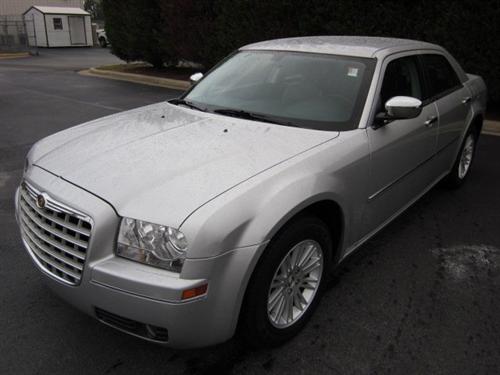 Chrysler 300 2010 photo 5