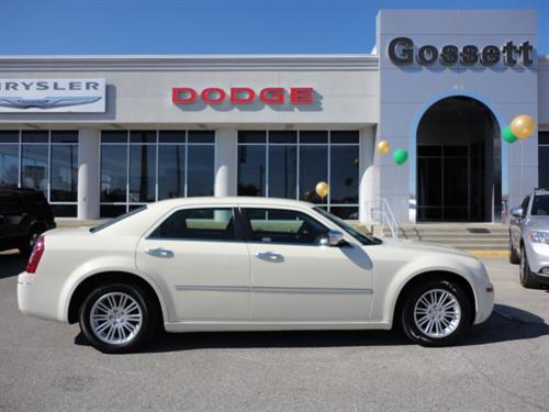 Chrysler 300 2010 photo 4