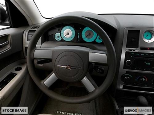 Chrysler 300 2010 photo 3