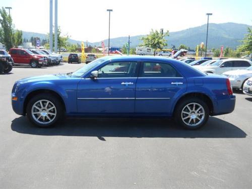 Chrysler 300 2010 photo 1