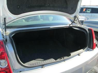 Chrysler 300 2010 photo 6