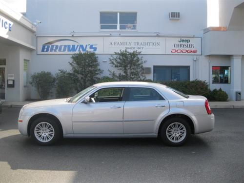 Chrysler 300 2010 photo 4