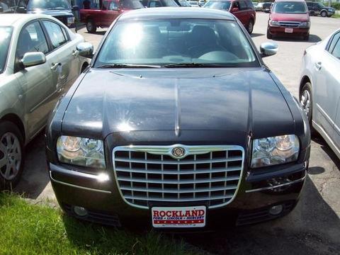 Chrysler 300 2010 photo 1