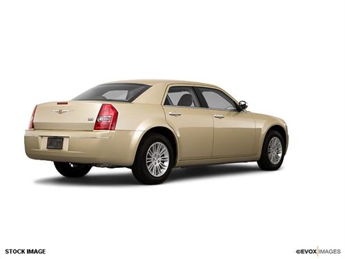 Chrysler 300 2010 photo 1