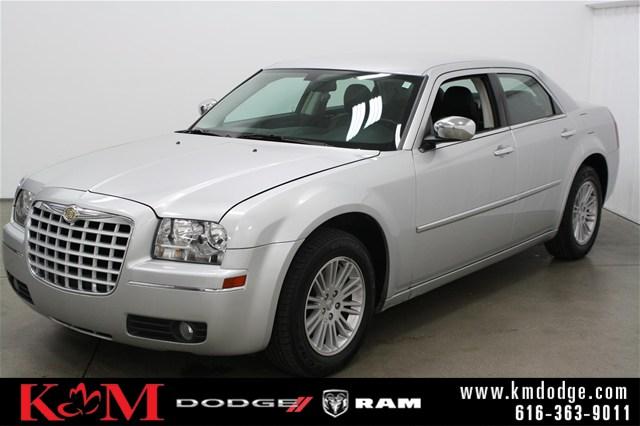 Chrysler 300 Pimp Package Sedan