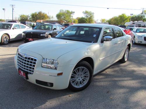 Chrysler 300 2010 photo 5