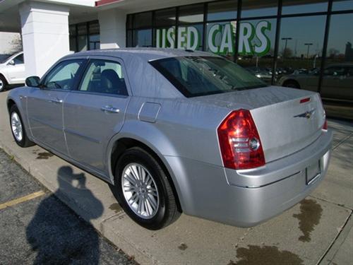 Chrysler 300 2010 photo 5