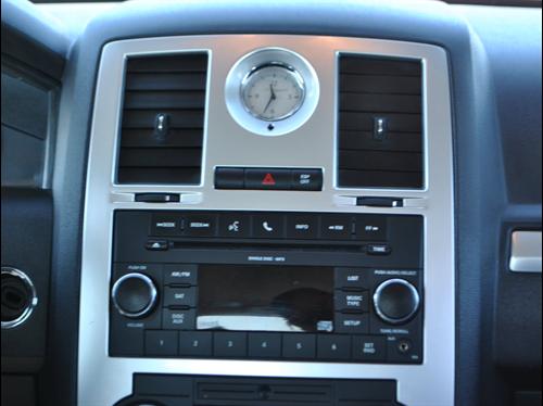 Chrysler 300 2010 photo 5