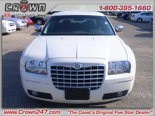 Chrysler 300 2010 photo 4