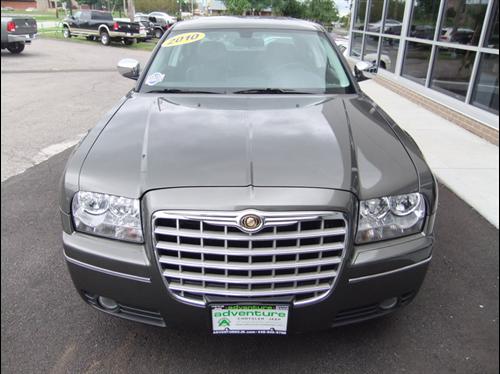Chrysler 300 2010 photo 5