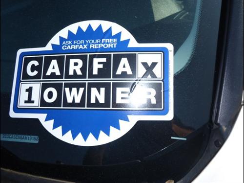 Chrysler 300 2010 photo 2