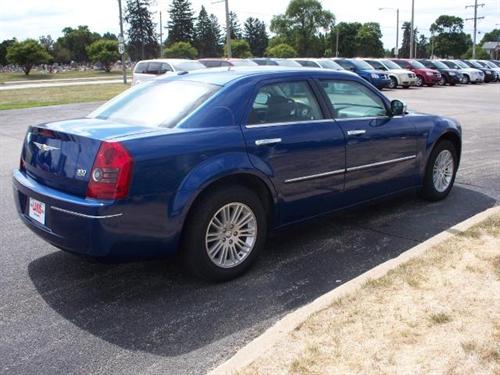 Chrysler 300 2010 photo 5