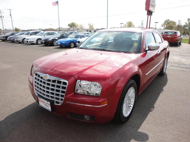 Chrysler 300 Pimp Package Sedan