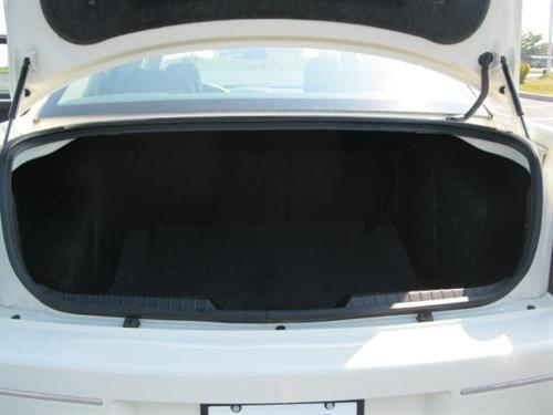 Chrysler 300 2010 photo 3