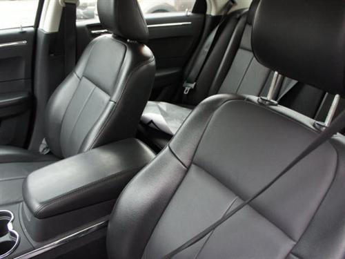 Chrysler 300 2010 photo 4