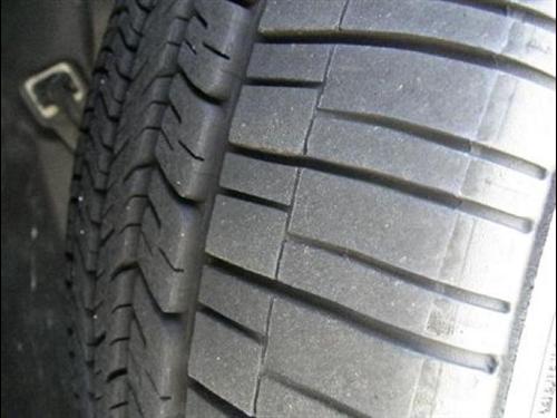 Chrysler 300 2010 photo 2