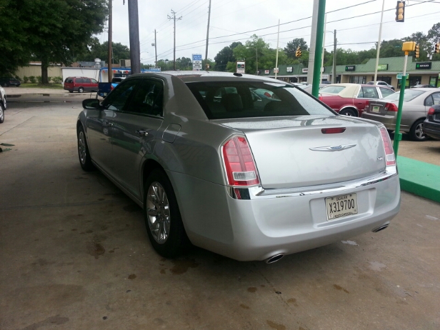 Chrysler 300 SLT 25 Sedan