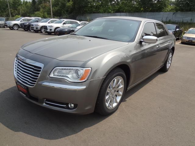 Chrysler 300 2012 photo 1