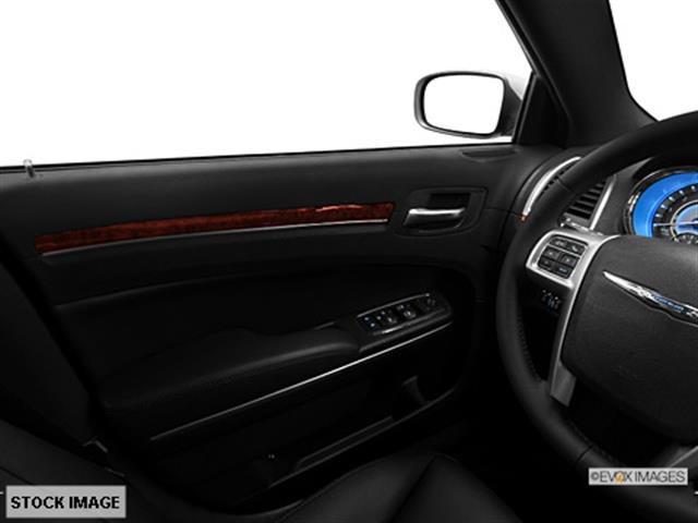 Chrysler 300 2013 photo 1