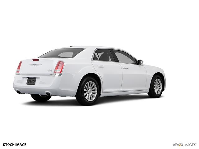 Chrysler 300 2013 photo 1
