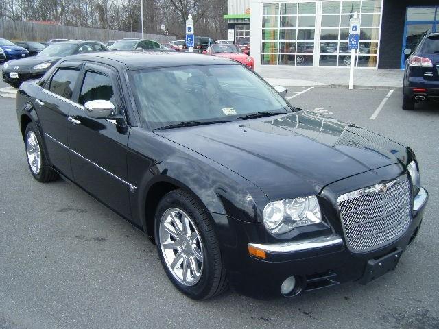 Chrysler 300C 2005 photo 3