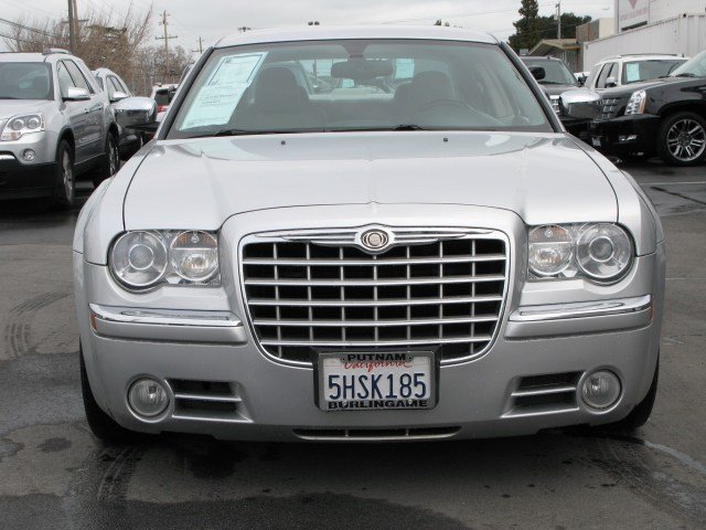 Chrysler 300C 2005 photo 1