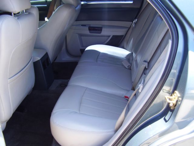 Chrysler 300C 2005 photo 1