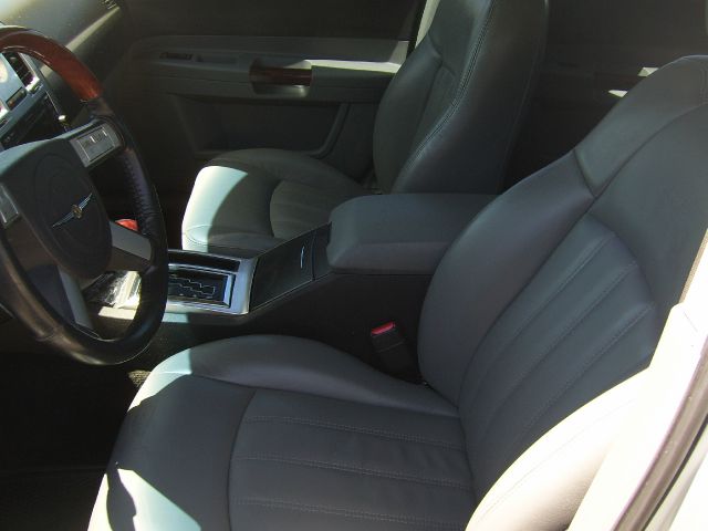 Chrysler 300C 2005 photo 1