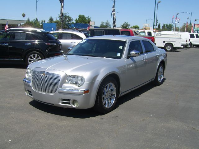 Chrysler 300C 2005 photo 4