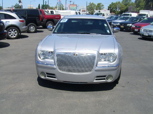Chrysler 300C 2005 photo 5