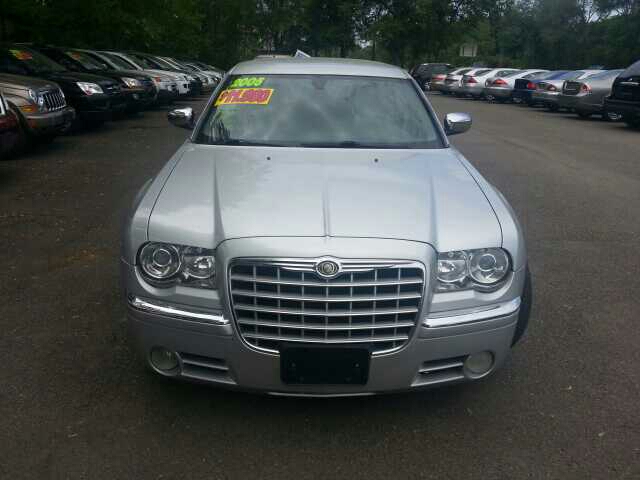 Chrysler 300C 2005 photo 7