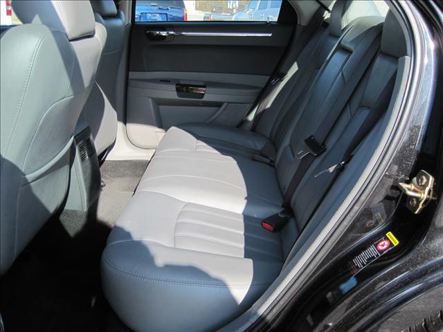 Chrysler 300C 2005 photo 4