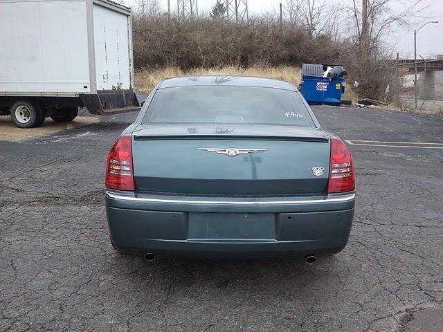 Chrysler 300C 2005 photo 1