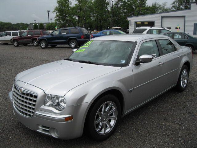Chrysler 300C 2005 photo 1