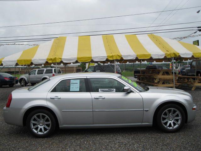 Chrysler 300C 2005 photo 3
