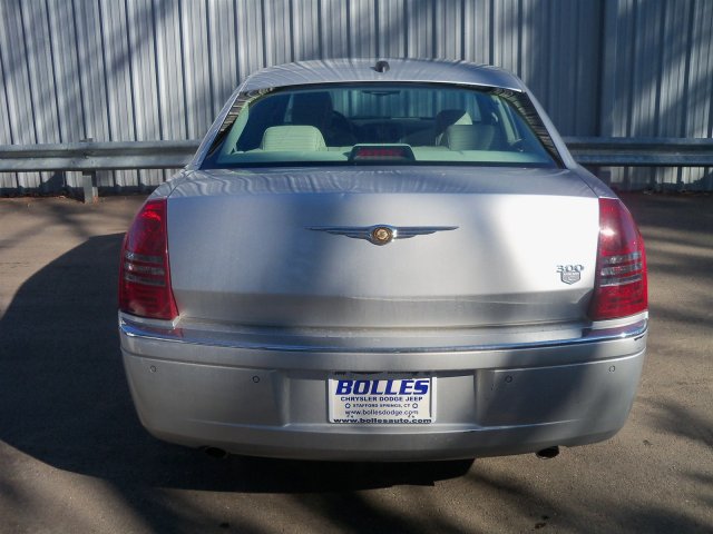 Chrysler 300C 2005 photo 5
