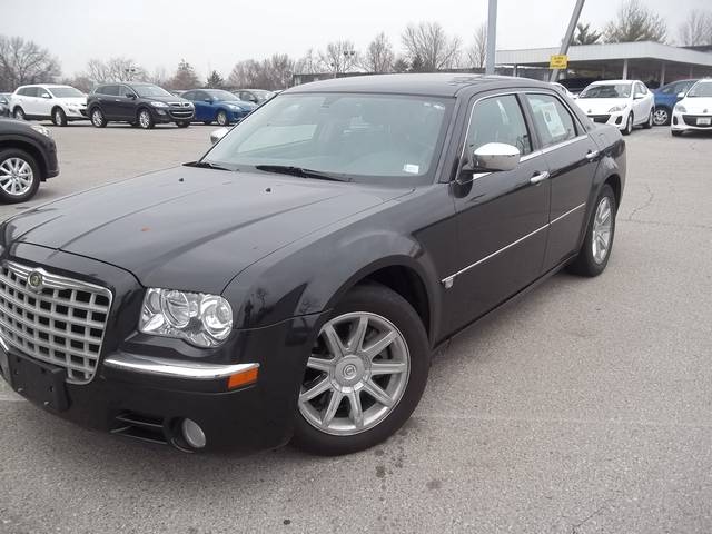 Chrysler 300C 2005 photo 1