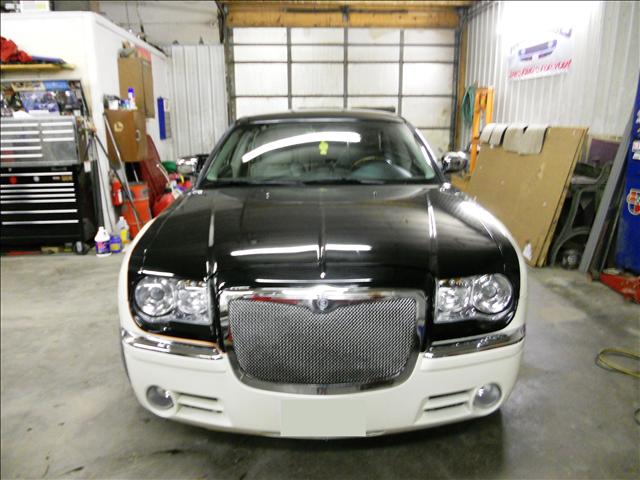 Chrysler 300C 2005 photo 1