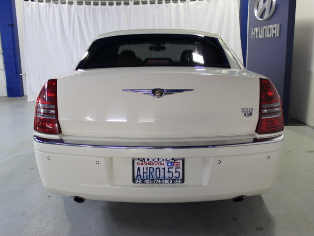 Chrysler 300C 2005 photo 3