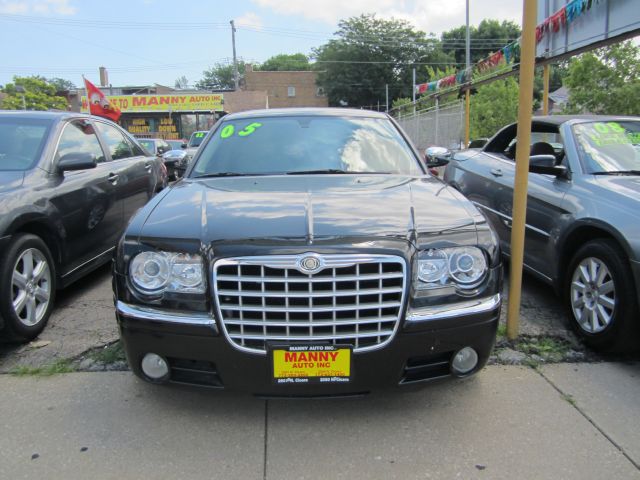 Chrysler 300C Regular Cab Sedan