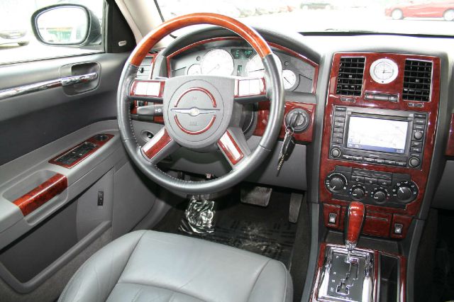 Chrysler 300C 2005 photo 4