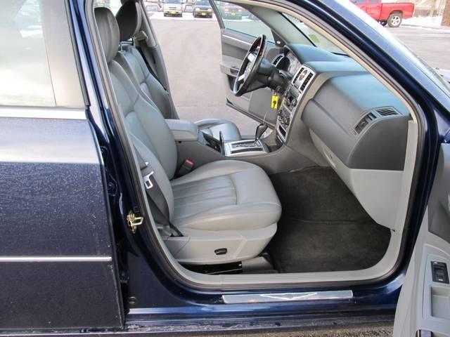 Chrysler 300C 2005 photo 5