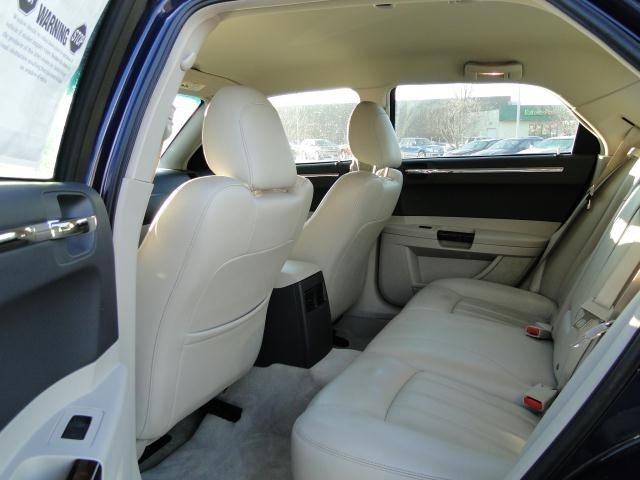 Chrysler 300C 2005 photo 5
