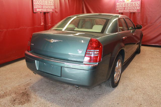 Chrysler 300C GT Ram Air Sedan