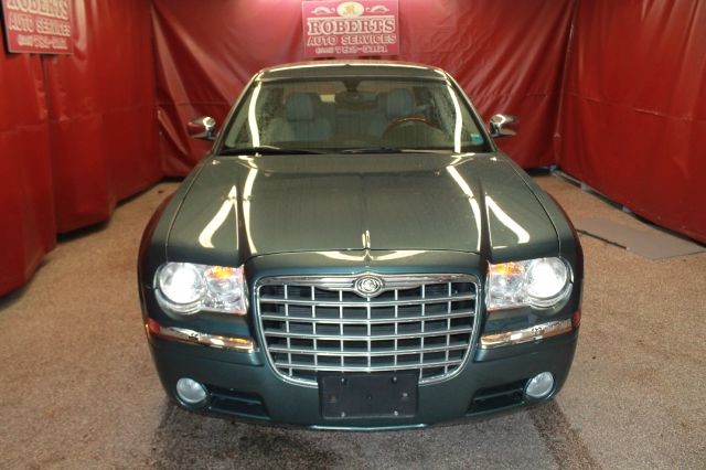 Chrysler 300C 2005 photo 4