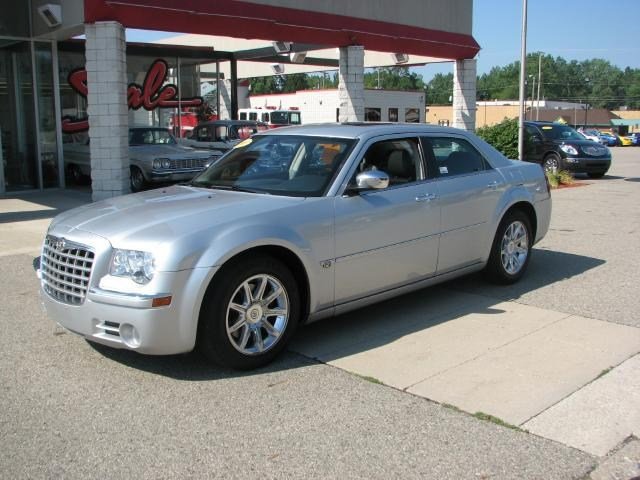 Chrysler 300C 2005 photo 1
