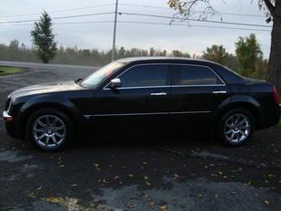 Chrysler 300C 2005 photo 2