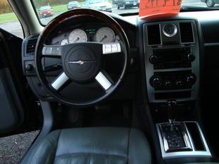 Chrysler 300C 2005 photo 4
