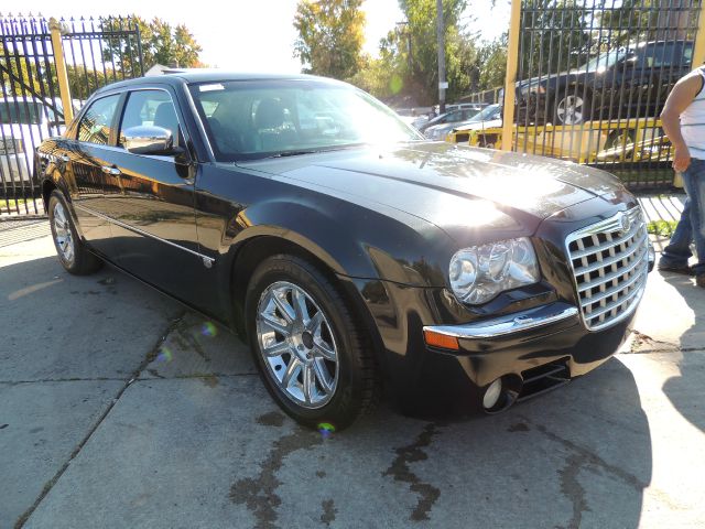 Chrysler 300C 2005 photo 1